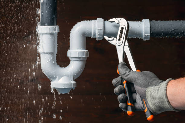 Professional Drain Cleaning technician working in Tipton, MO
